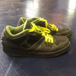 Air Jordan 1 Flight Low shoes